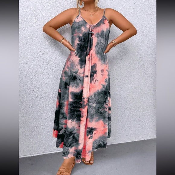Boho plus size tie dye cami maxi dress - Picture 3 of 5